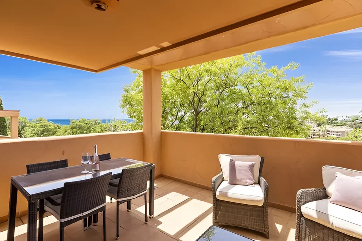 Duplexes with swimming pool in Puente Romano