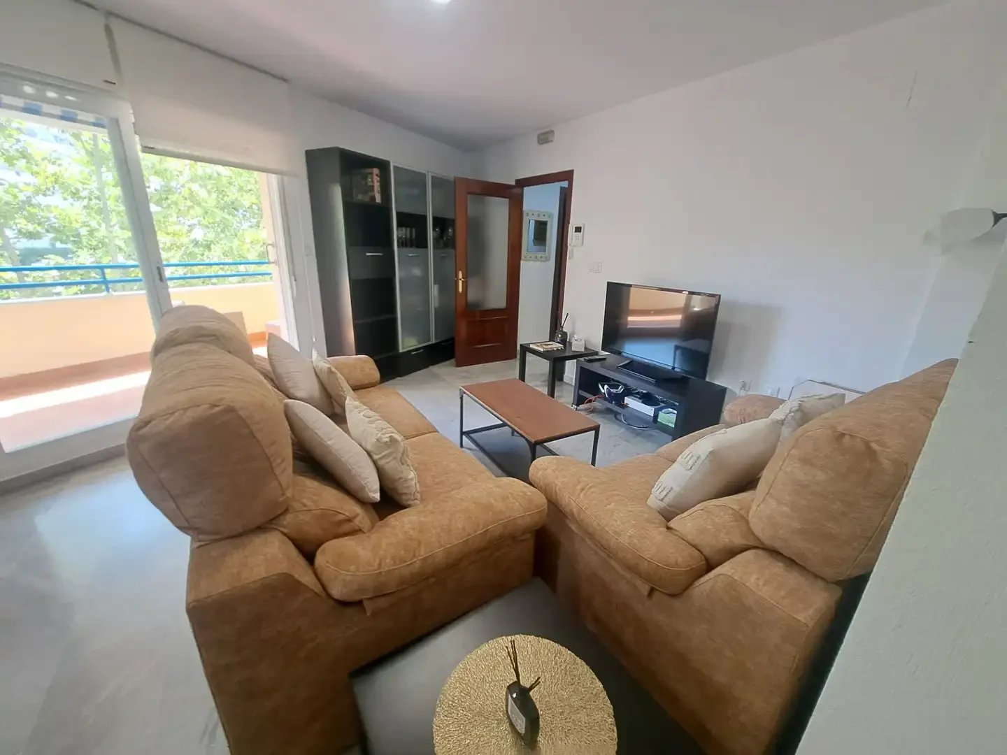 Flat with swimming pool in Calle Miguel Delibes-Nva Andalu, Rodeo Alto - Guadaiza - La Campana