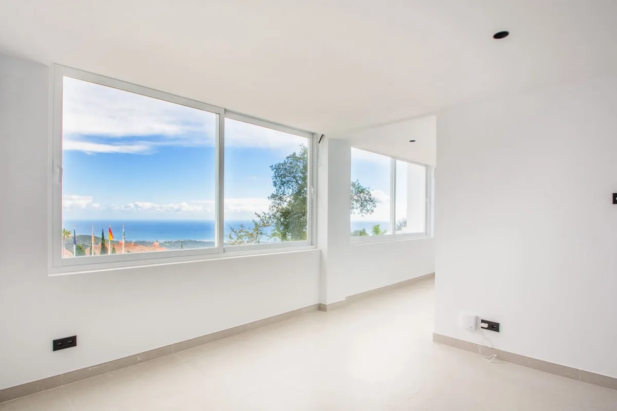 Apartment for sale in La Mairena, Ojen