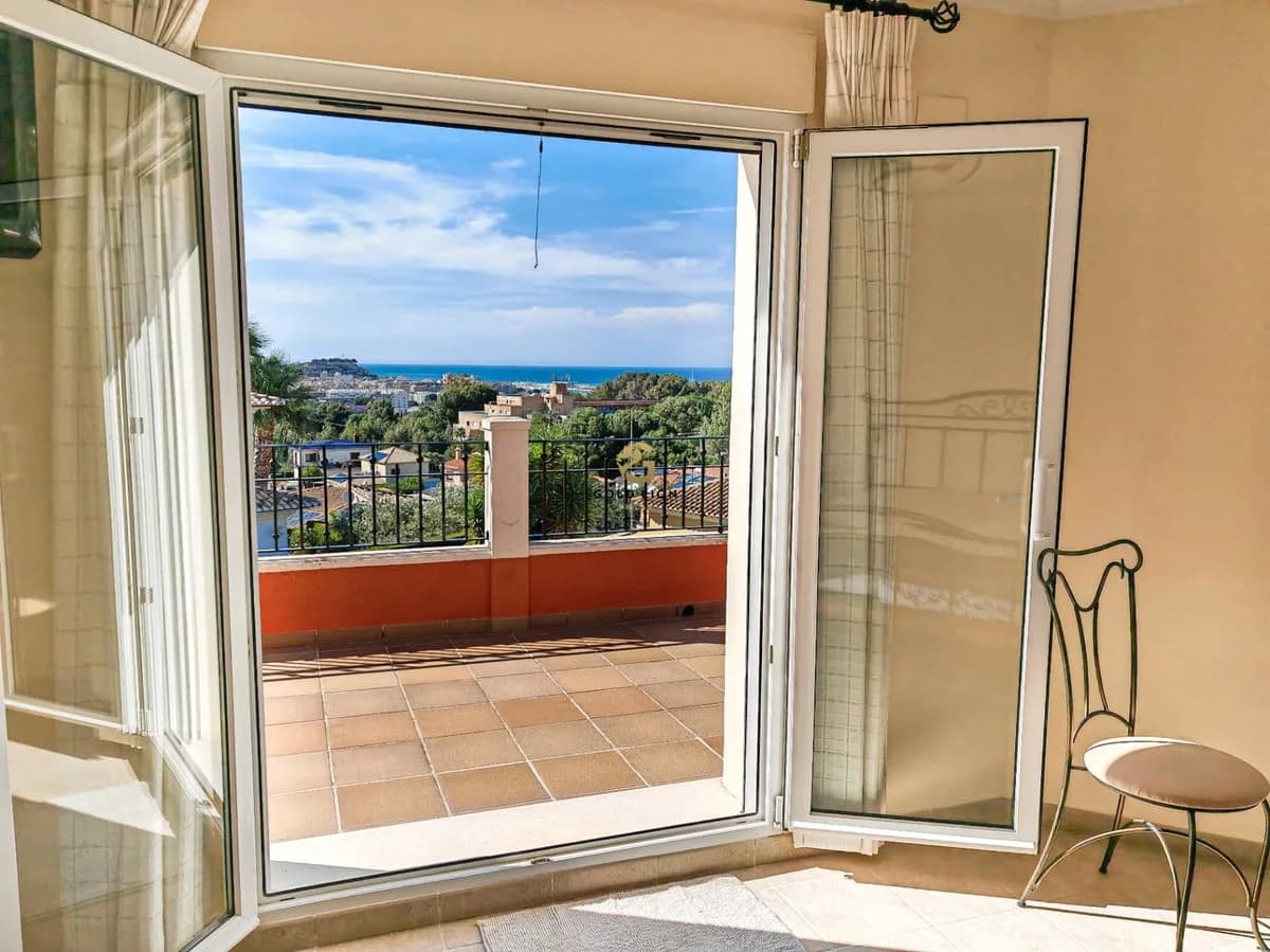 Villa for sale in El Montgó, Dénia